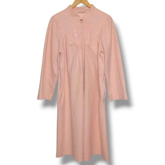 Vintage Shadowline Fleece Housecoat-Medium-Floral Embroidered Yoke-Pockets-Zip - Picture 1 of 10